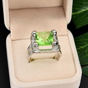 Green Elegant Wedding / Engagement Ring
